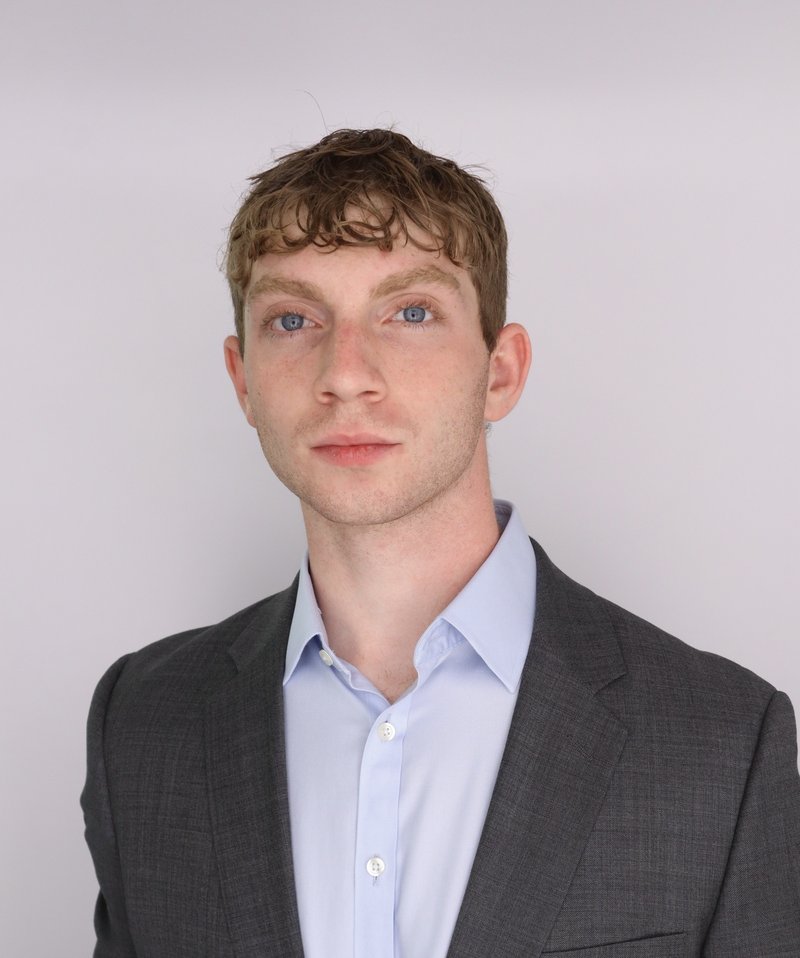 Aaron Lewis, founder of Revvbook